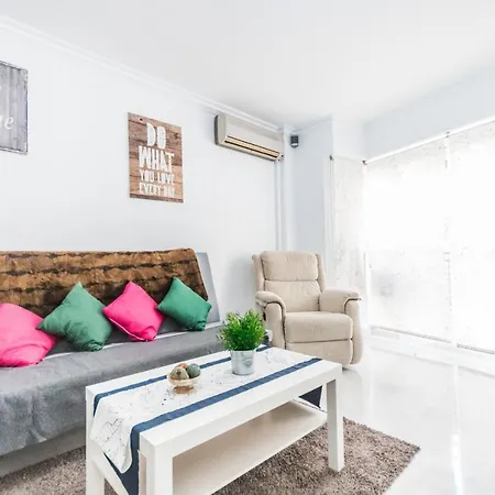 Апартаменты Cubo's Apartamento Origen Del Sur Малага